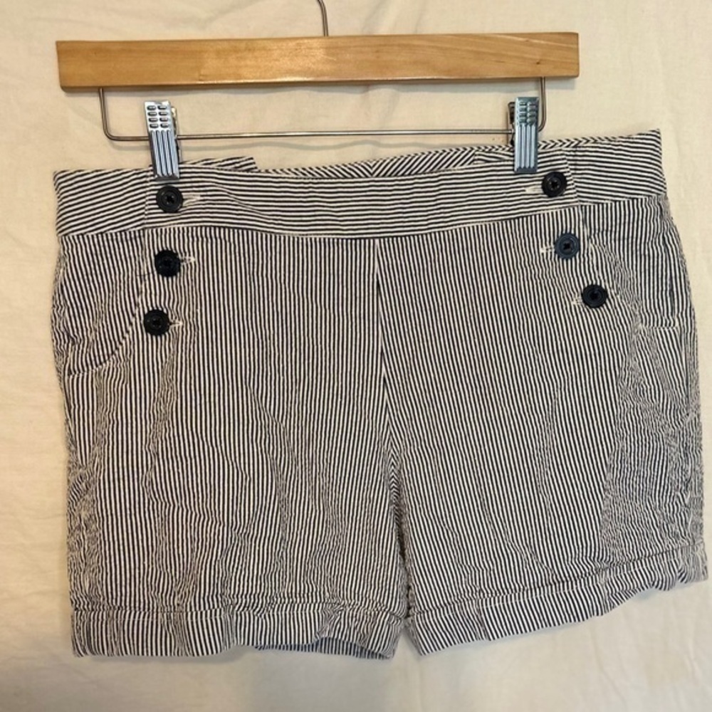Sandro Nautical Shorts Women's 12 Navy & White Striped Seersucker 4.5" Inseam